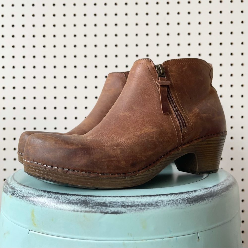 dansko clog bootie